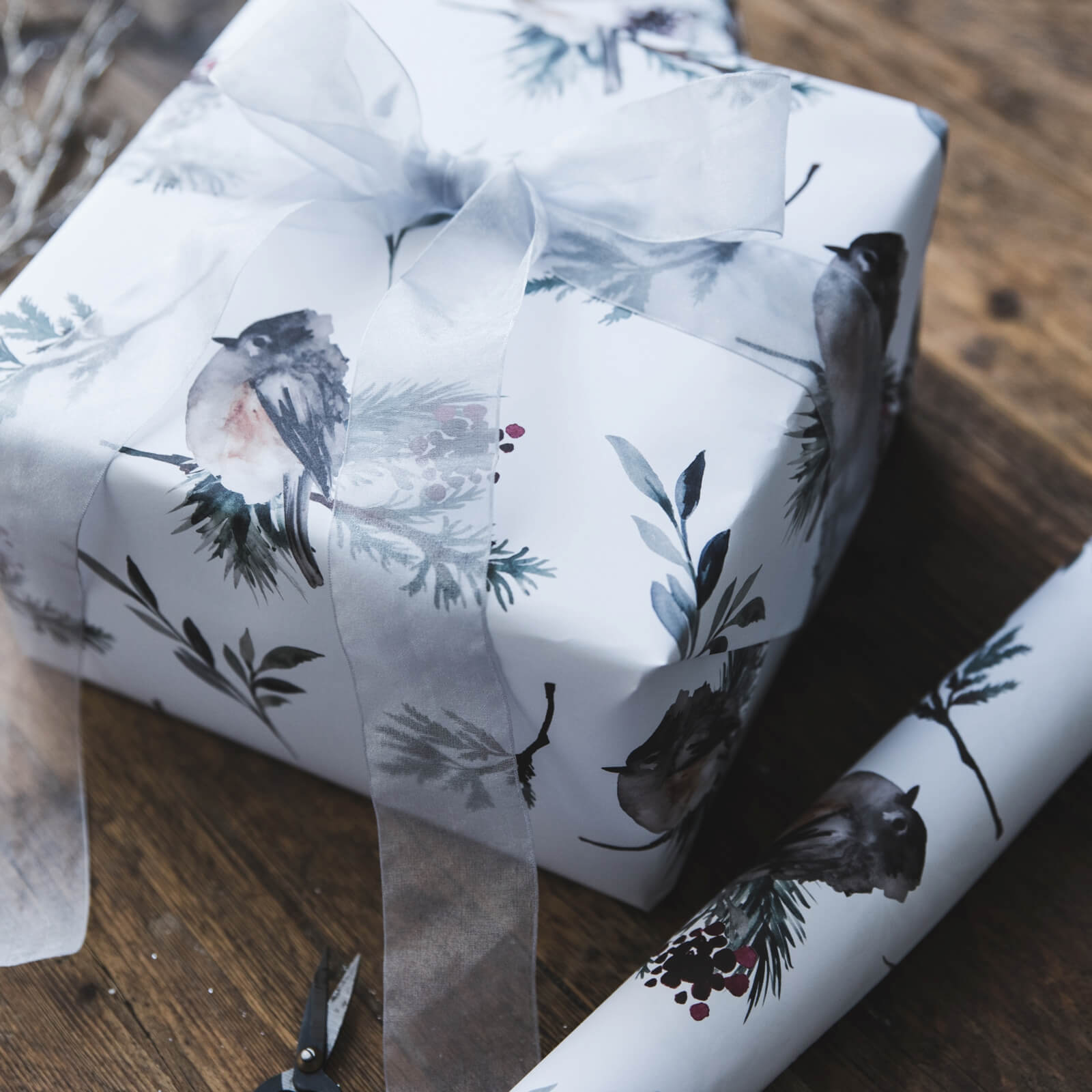 Watercolour Robin Christmas Gift Wrap - I am Nat Ltd - Gift Wrap